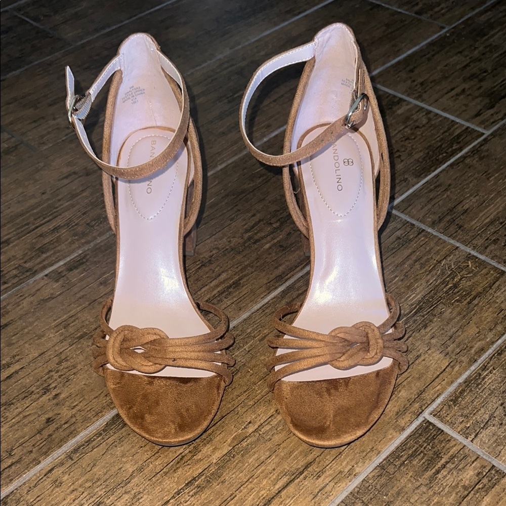 Bandolino Women's Tan Suede Heels